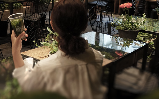 2013.6.27 OPEN AOYAMA FLOWER MARKET TEA HOUSE